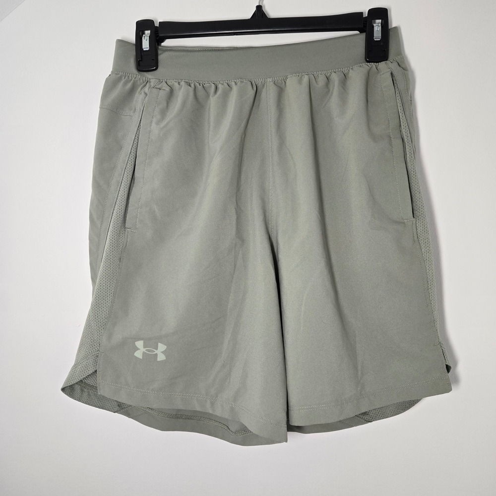 Under Armour Womens Sage Green Mesh Panel Running Athletic Shorts Size Medium